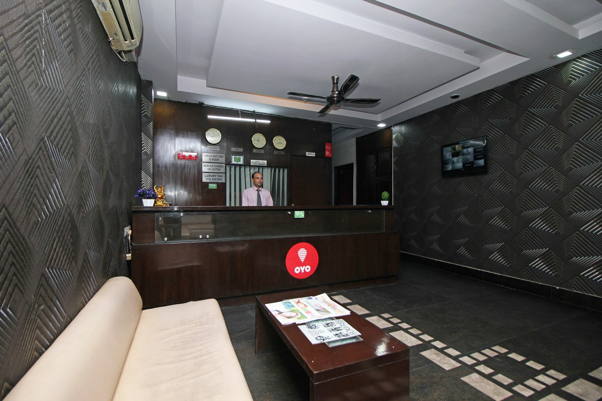 Oyo 9030 Hotel Delhi Airport Plaza New Delhi Extérieur photo